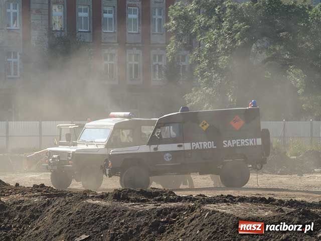 Zdjęcie w galerii na portalu naszraciborz.pl: Bomba opuściła Racibórz wiadomości z regionu