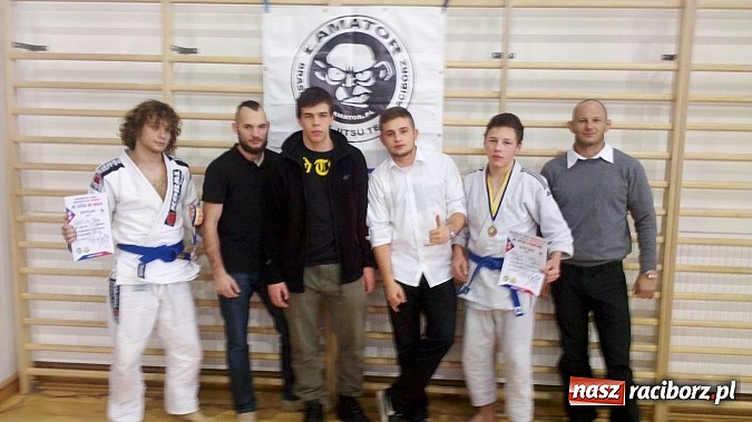 Zdjęcie w galerii na portalu naszraciborz.pl: Łamatorzy na turniejach kwalifikacyjnych wiadomości z regionu