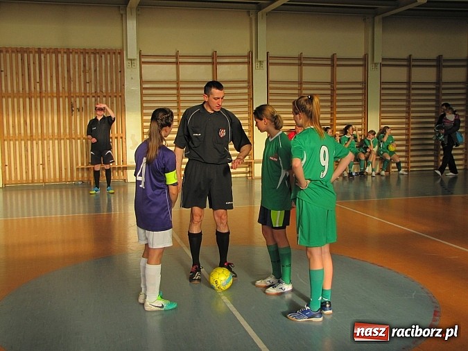 Zdjęcie w galerii na portalu naszraciborz.pl: Już po XIV Mikołajkowym Turnieju w Kietrzu wiadomości z regionu