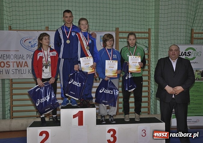 Zdjęcie w galerii na portalu naszraciborz.pl: Unia Racib&oacute;rz mistrzem Polski w zapasach wiadomości z regionu