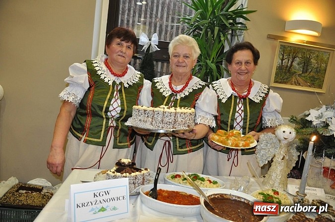 Zdjęcie w galerii na portalu naszraciborz.pl: Kiermasz pełen smakołyków w Tworkowie wiadomości z regionu