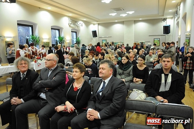 Zdjęcie w galerii na portalu naszraciborz.pl: Kiermasz pełen smakołyków w Tworkowie wiadomości z regionu