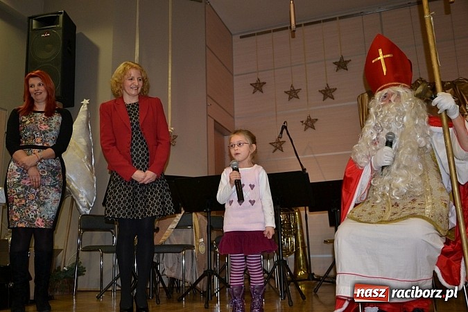 Zdjęcie w galerii na portalu naszraciborz.pl: Kiermasz pełen smakołyków w Tworkowie wiadomości z regionu