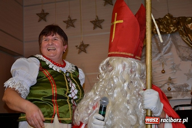 Zdjęcie w galerii na portalu naszraciborz.pl: Kiermasz pełen smakołyków w Tworkowie wiadomości z regionu