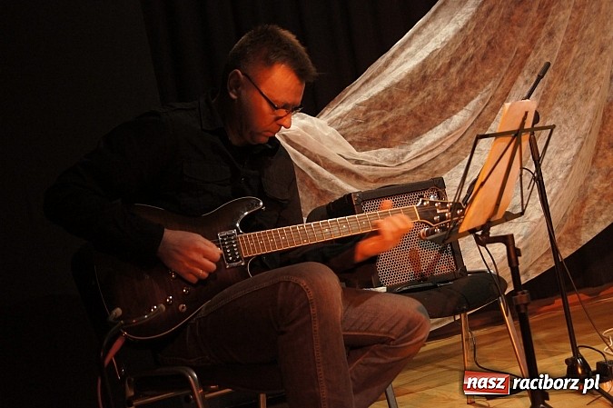 Zdjęcie w galerii na portalu naszraciborz.pl: Perspektywa Okolicy zagrała w RCK wiadomości z regionu