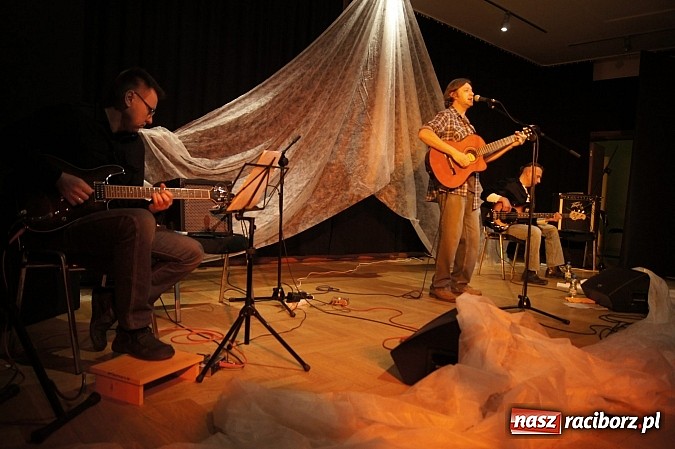 Zdjęcie w galerii na portalu naszraciborz.pl: Perspektywa Okolicy zagrała w RCK wiadomości z regionu