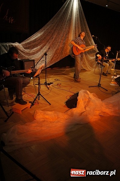 Zdjęcie w galerii na portalu naszraciborz.pl: Perspektywa Okolicy zagrała w RCK wiadomości z regionu