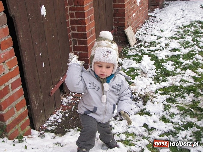 Zdjęcie w galerii na portalu naszraciborz.pl: Mikołaj odwiedził farski ogr&oacute;d w Wojnowicach wiadomości z regionu