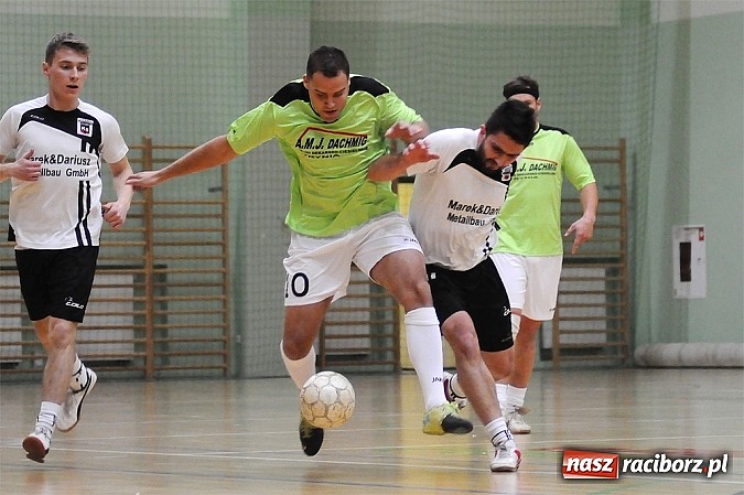 Zdjęcie w galerii na portalu naszraciborz.pl: HLPN: Limfo-Med liderem pierwszej ligi wiadomości z regionu