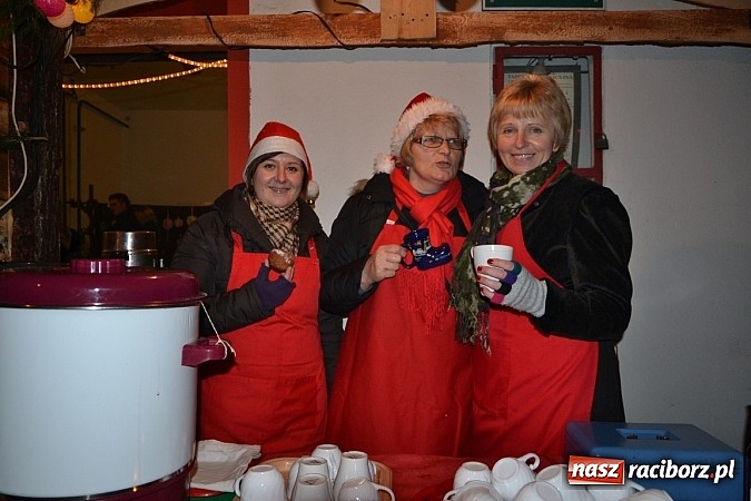 Zdjęcie w galerii na portalu naszraciborz.pl: Weihnachtsmarkt w Bolesławiu wiadomości z regionu
