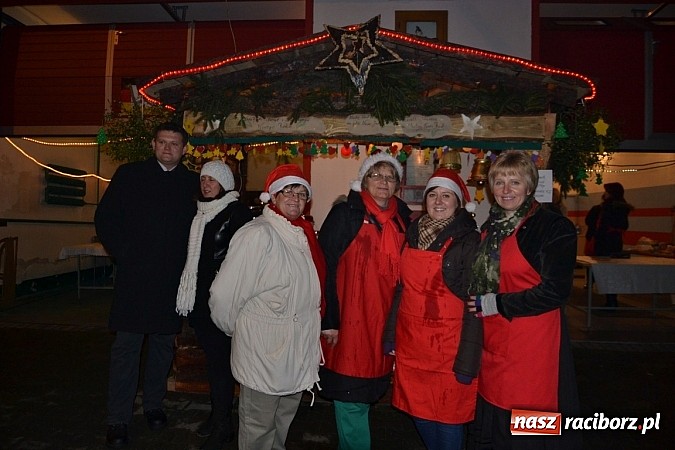 Zdjęcie w galerii na portalu naszraciborz.pl: Weihnachtsmarkt w Bolesławiu wiadomości z regionu