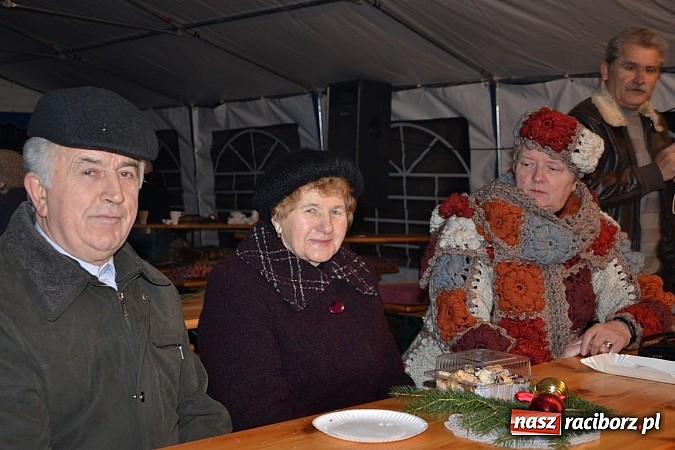 Zdjęcie w galerii na portalu naszraciborz.pl: Weihnachtsmarkt w Bolesławiu wiadomości z regionu