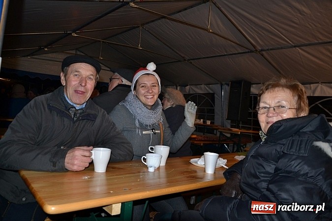 Zdjęcie w galerii na portalu naszraciborz.pl: Weihnachtsmarkt w Bolesławiu wiadomości z regionu