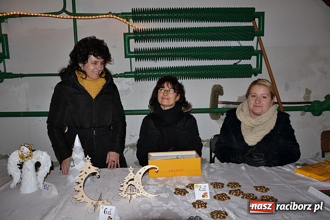 Zdjęcie w galerii na portalu naszraciborz.pl: Weihnachtsmarkt w Bolesławiu wiadomości z regionu