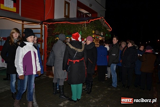 Zdjęcie w galerii na portalu naszraciborz.pl: Weihnachtsmarkt w Bolesławiu wiadomości z regionu
