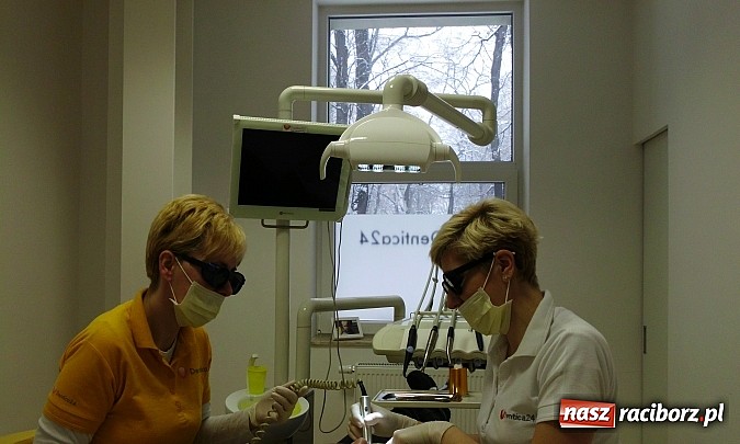 Zdjęcie w galerii na portalu naszraciborz.pl: Laseroterapia w gabinecie stomatologicznym wiadomości z regionu