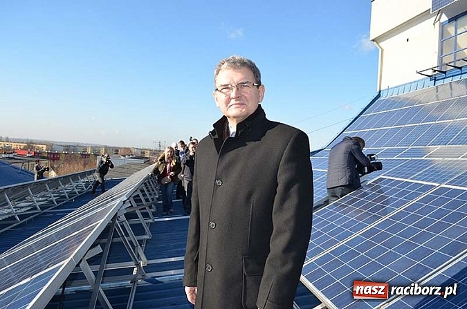 Zdjęcie w galerii na portalu naszraciborz.pl: Ekokonferencja na dachu kościoła wiadomości z regionu