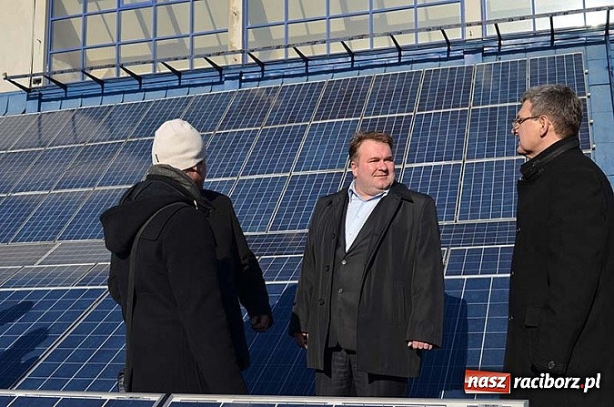 Zdjęcie w galerii na portalu naszraciborz.pl: Ekokonferencja na dachu kościoła wiadomości z regionu