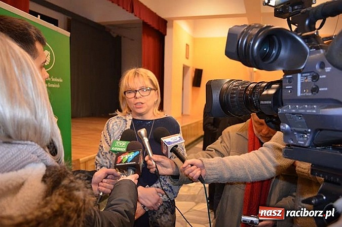 Zdjęcie w galerii na portalu naszraciborz.pl: Ekokonferencja na dachu kościoła wiadomości z regionu