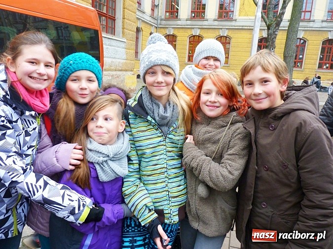 Zdjęcie w galerii na portalu naszraciborz.pl: Uczniowie tworkowskiej Szkoły Podstawowej z wizytą w Magdeburgu wiadomości z regionu