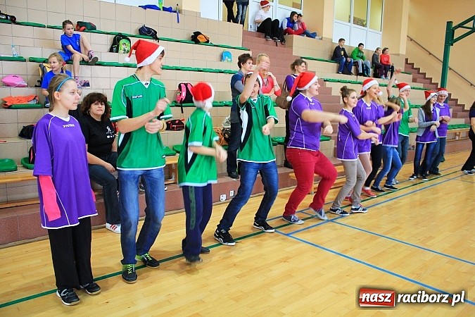 Zdjęcie w galerii na portalu naszraciborz.pl: W Rudniku odbył się turniej mikołajkowy wiadomości z regionu