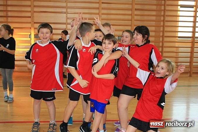 Zdjęcie w galerii na portalu naszraciborz.pl: W Rudniku odbył się turniej mikołajkowy wiadomości z regionu