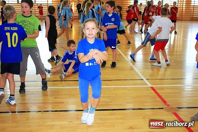 Zdjęcie w galerii na portalu naszraciborz.pl: W Rudniku odbył się turniej mikołajkowy wiadomości z regionu