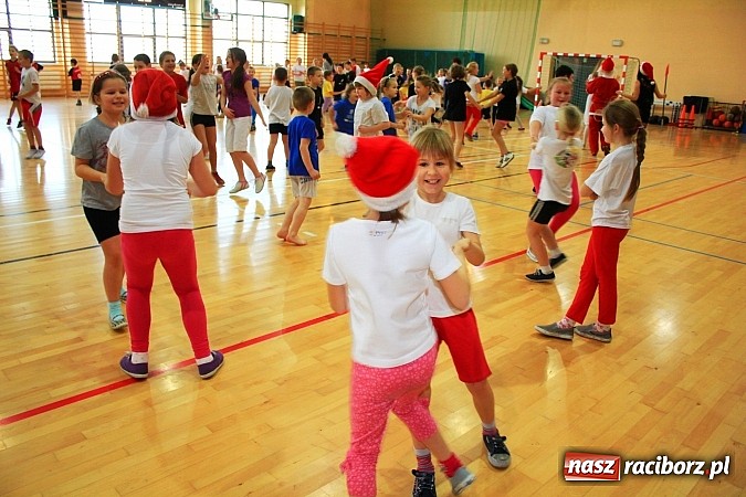Zdjęcie w galerii na portalu naszraciborz.pl: W Rudniku odbył się turniej mikołajkowy wiadomości z regionu