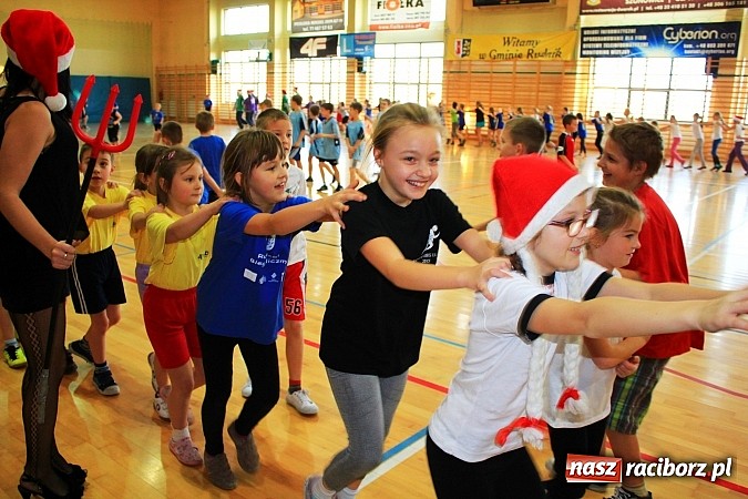 Zdjęcie w galerii na portalu naszraciborz.pl: W Rudniku odbył się turniej mikołajkowy wiadomości z regionu