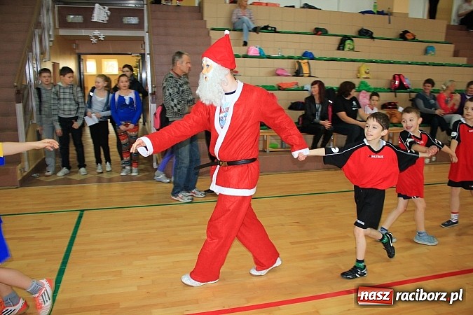 Zdjęcie w galerii na portalu naszraciborz.pl: W Rudniku odbył się turniej mikołajkowy wiadomości z regionu