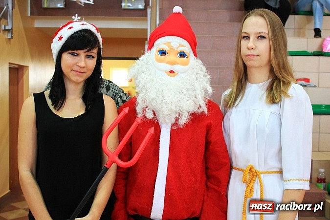 Zdjęcie w galerii na portalu naszraciborz.pl: W Rudniku odbył się turniej mikołajkowy wiadomości z regionu