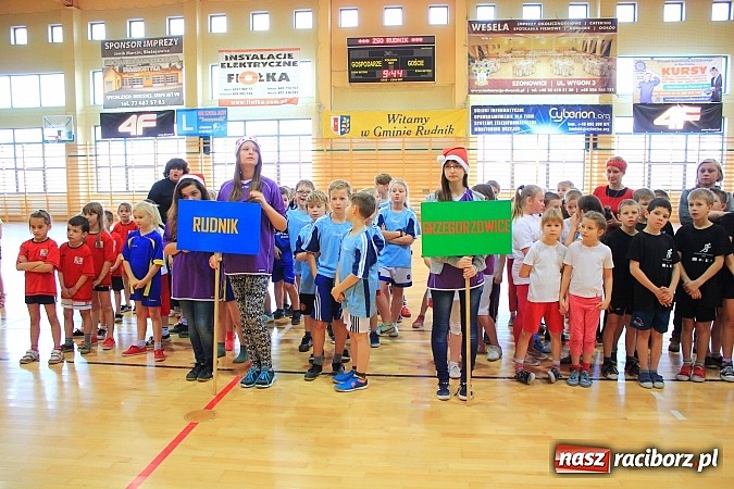 Zdjęcie w galerii na portalu naszraciborz.pl: W Rudniku odbył się turniej mikołajkowy wiadomości z regionu