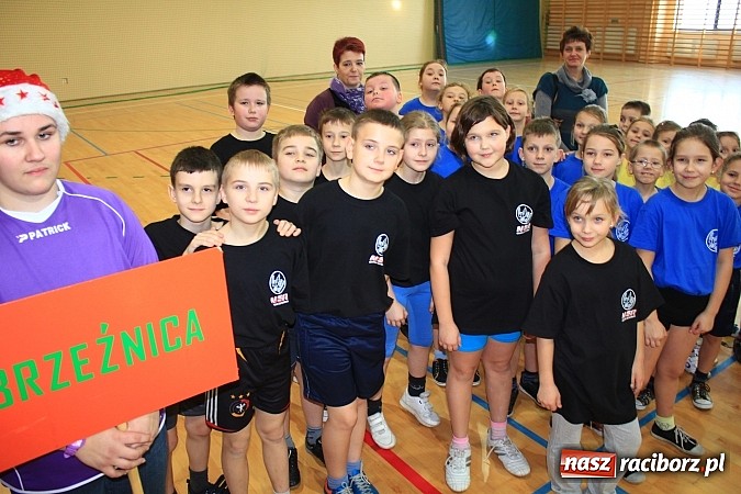 Zdjęcie w galerii na portalu naszraciborz.pl: W Rudniku odbył się turniej mikołajkowy wiadomości z regionu