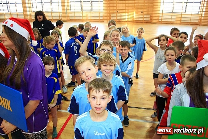 Zdjęcie w galerii na portalu naszraciborz.pl: W Rudniku odbył się turniej mikołajkowy wiadomości z regionu