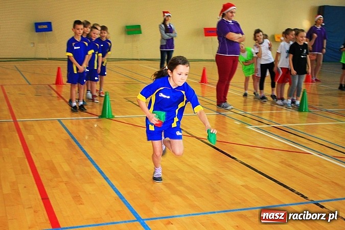 Zdjęcie w galerii na portalu naszraciborz.pl: W Rudniku odbył się turniej mikołajkowy wiadomości z regionu