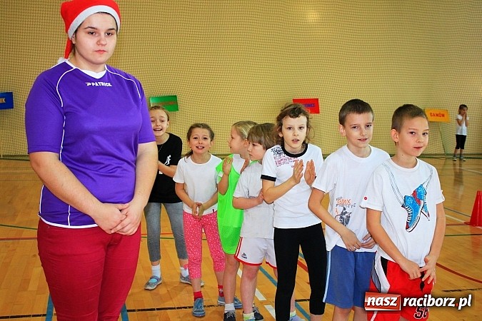 Zdjęcie w galerii na portalu naszraciborz.pl: W Rudniku odbył się turniej mikołajkowy wiadomości z regionu