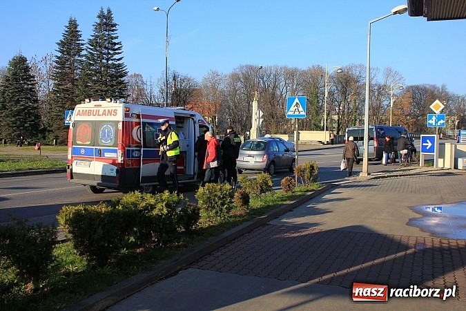 Zdjęcie w galerii na portalu naszraciborz.pl: Kierowca nissana potrącił na przejściu 16-latka wiadomości z regionu