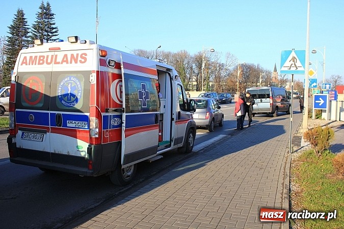 Zdjęcie w galerii na portalu naszraciborz.pl: Kierowca nissana potrącił na przejściu 16-latka wiadomości z regionu
