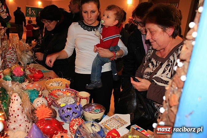 Zdjęcie w galerii na portalu naszraciborz.pl: Śnieżna Pastorałka - widowisko w RCK-u wiadomości z regionu
