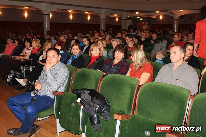 Zdjęcie w galerii na portalu naszraciborz.pl: Śnieżna Pastorałka - widowisko w RCK-u wiadomości z regionu