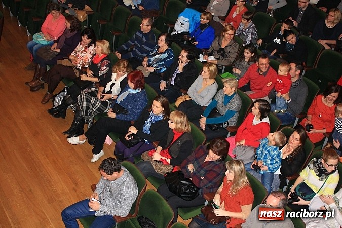 Zdjęcie w galerii na portalu naszraciborz.pl: Śnieżna Pastorałka - widowisko w RCK-u wiadomości z regionu