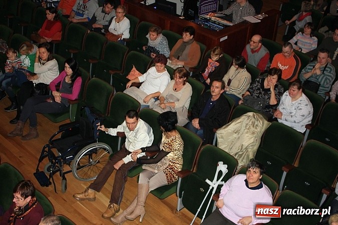 Zdjęcie w galerii na portalu naszraciborz.pl: Śnieżna Pastorałka - widowisko w RCK-u wiadomości z regionu