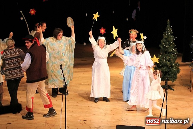 Zdjęcie w galerii na portalu naszraciborz.pl: Śnieżna Pastorałka - widowisko w RCK-u wiadomości z regionu