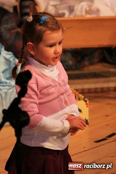 Zdjęcie w galerii na portalu naszraciborz.pl: Śnieżna Pastorałka - widowisko w RCK-u wiadomości z regionu