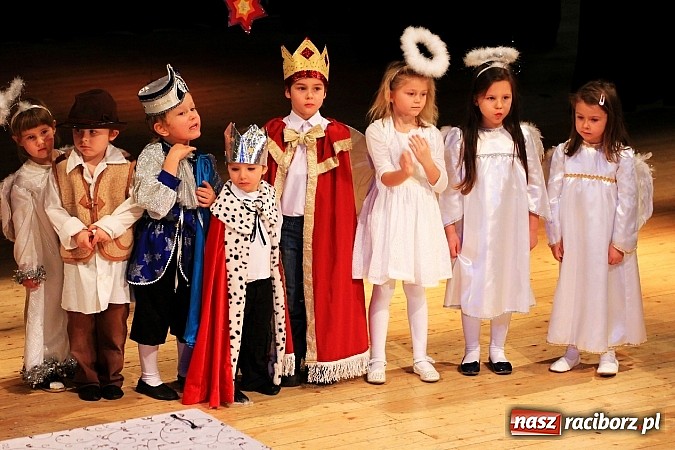 Zdjęcie w galerii na portalu naszraciborz.pl: Śnieżna Pastorałka - widowisko w RCK-u wiadomości z regionu