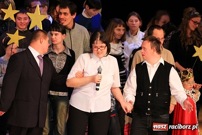 Zdjęcie w galerii na portalu naszraciborz.pl: Śnieżna Pastorałka - widowisko w RCK-u wiadomości z regionu