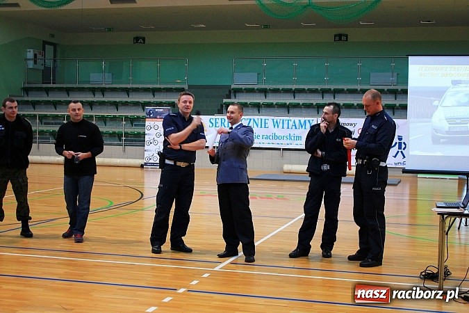Zdjęcie w galerii na portalu naszraciborz.pl: Szkoła z Kobyli najlepsza w II Zimowym Turnieju Bezpieczeństwa Ruchu Drogowego wiadomości z regionu