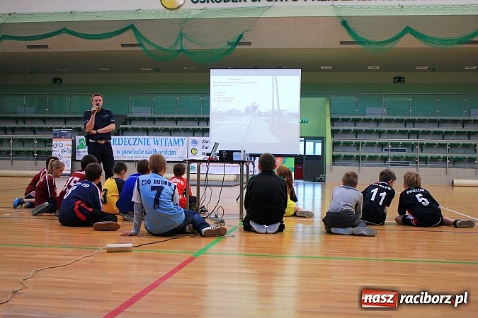 Zdjęcie w galerii na portalu naszraciborz.pl: Szkoła z Kobyli najlepsza w II Zimowym Turnieju Bezpieczeństwa Ruchu Drogowego wiadomości z regionu