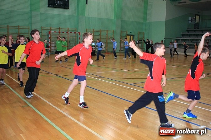 Zdjęcie w galerii na portalu naszraciborz.pl: Szkoła z Kobyli najlepsza w II Zimowym Turnieju Bezpieczeństwa Ruchu Drogowego wiadomości z regionu
