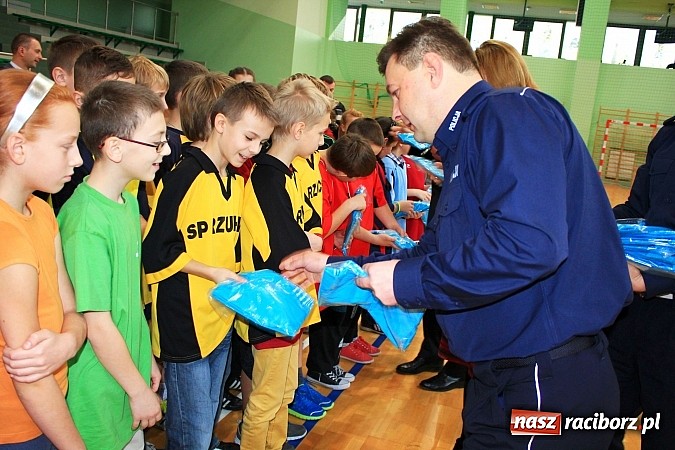 Zdjęcie w galerii na portalu naszraciborz.pl: Szkoła z Kobyli najlepsza w II Zimowym Turnieju Bezpieczeństwa Ruchu Drogowego wiadomości z regionu